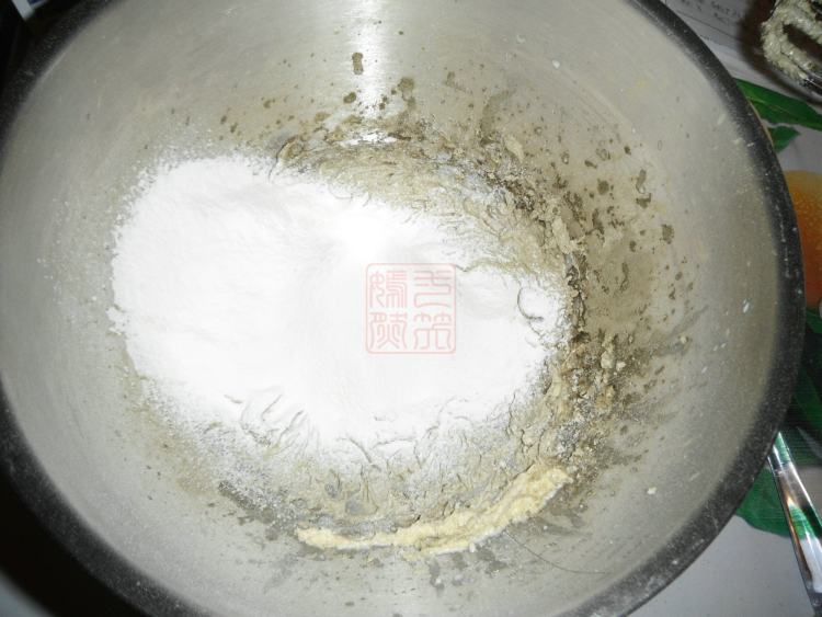 抹茶杏仁曲奇饼干步骤8