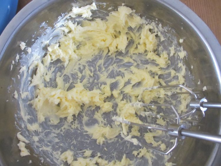 花生巧克力夹心饼干步骤7