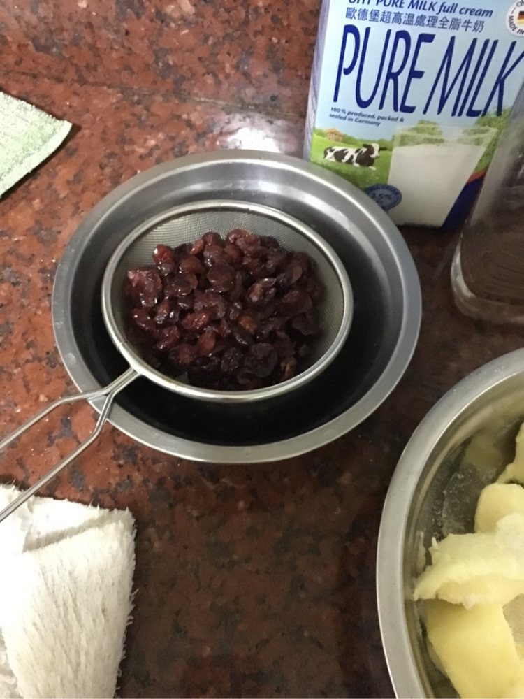 初级蔓越莓饼干步骤2