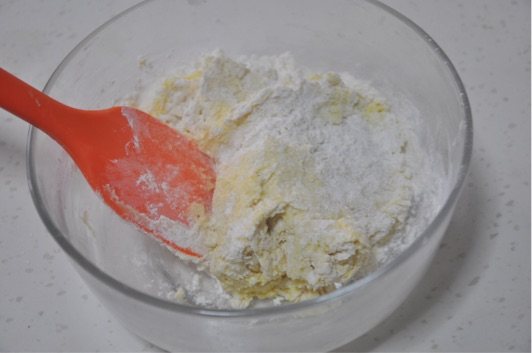 奶香蔓越莓饼干步骤4