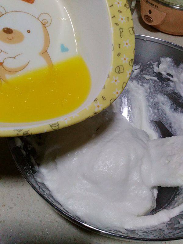 瓜子仁蛋白饼步骤5