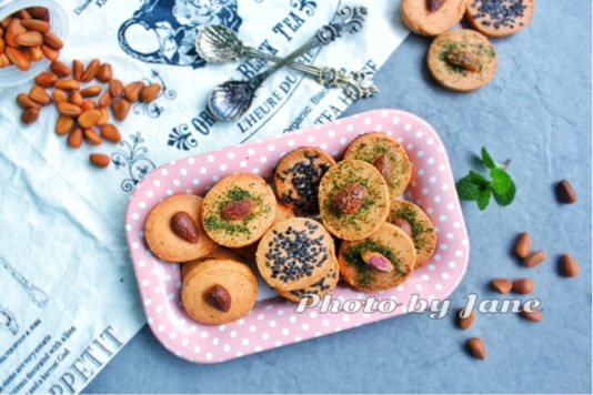南乳果仁饼干步骤7
