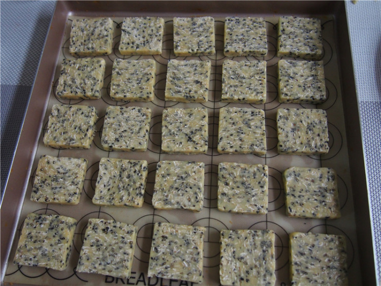 燕麦黑芝麻切片步骤11