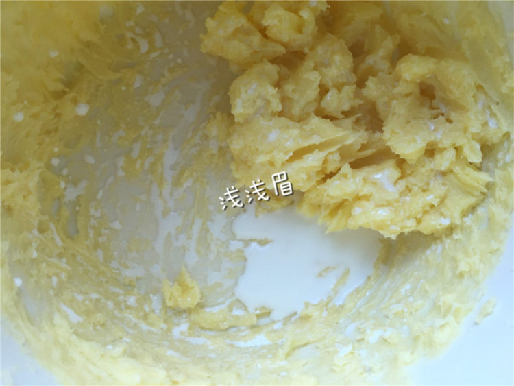 花纹曲奇饼干步骤3
