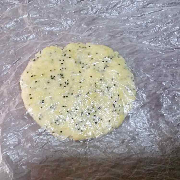 芝麻薄片饼干步骤6