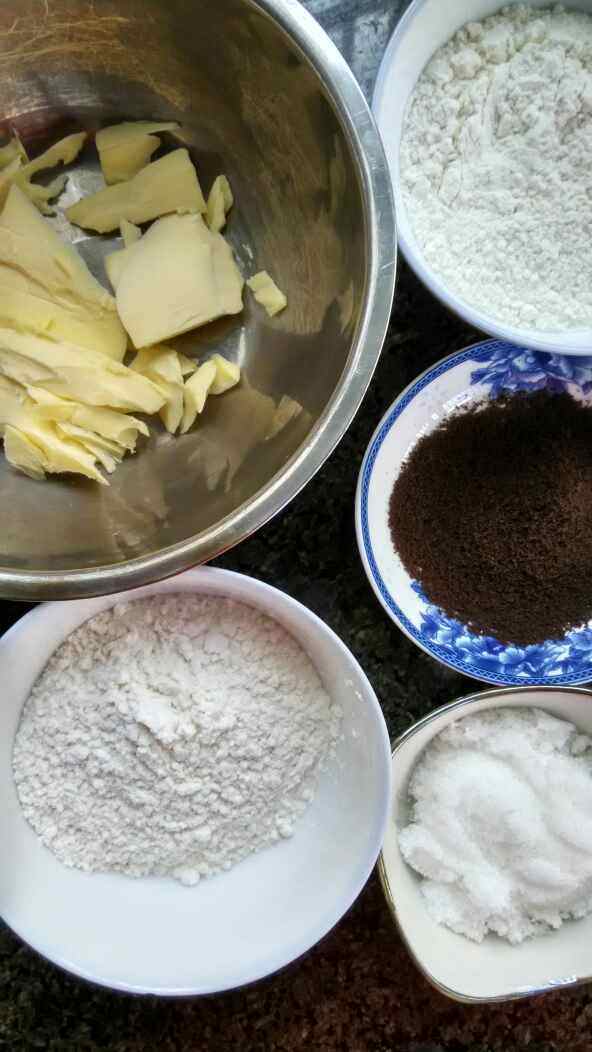 巧克力玛格丽特饼干步骤1