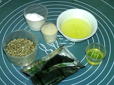 瓜子仁脆饼步骤1