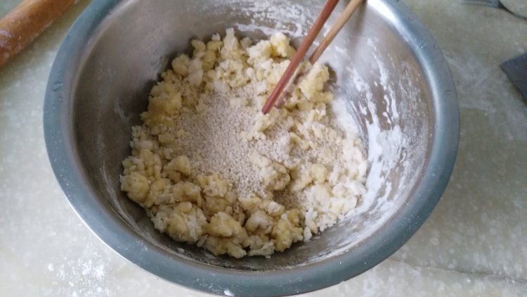 芝麻苏打饼干步骤3