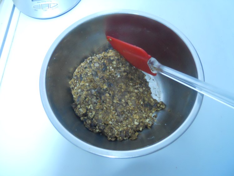 茯苓红豆燕麦酥步骤7