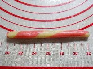 圣诞拐杖饼干步骤12