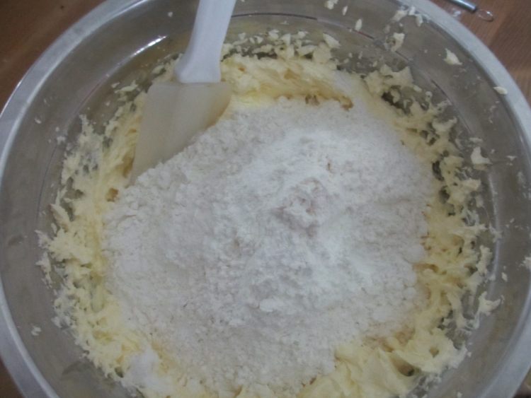 圣诞卡通小饼干步骤5