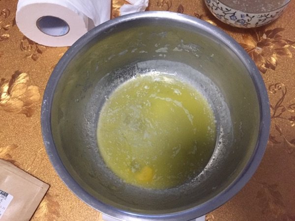 牛奶方块饼干步骤1