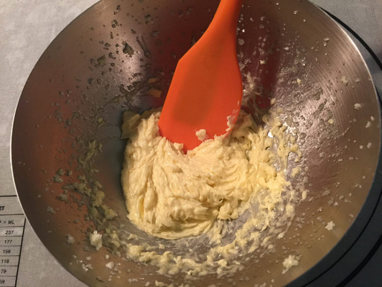 圣诞花环饼干步骤3