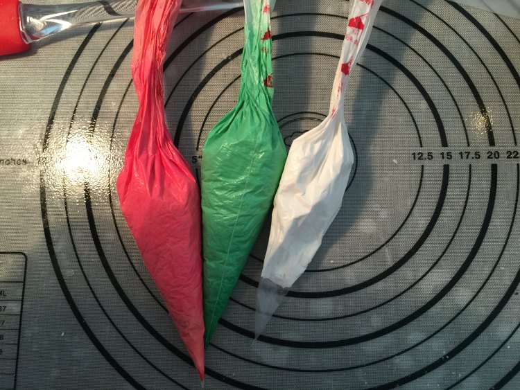 圣诞花环饼干步骤17