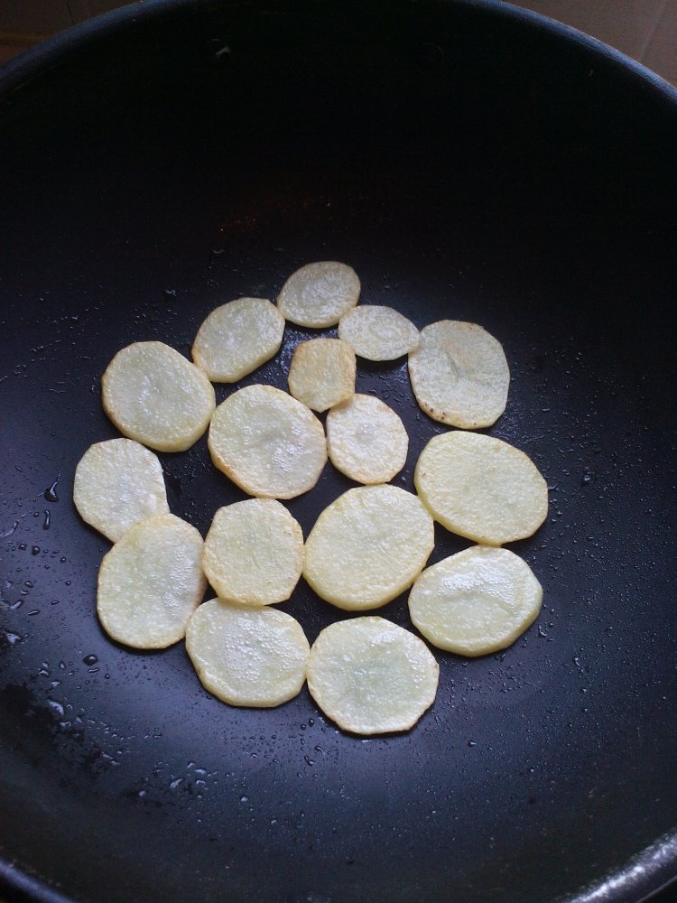 鸡肉土豆披萨步骤5