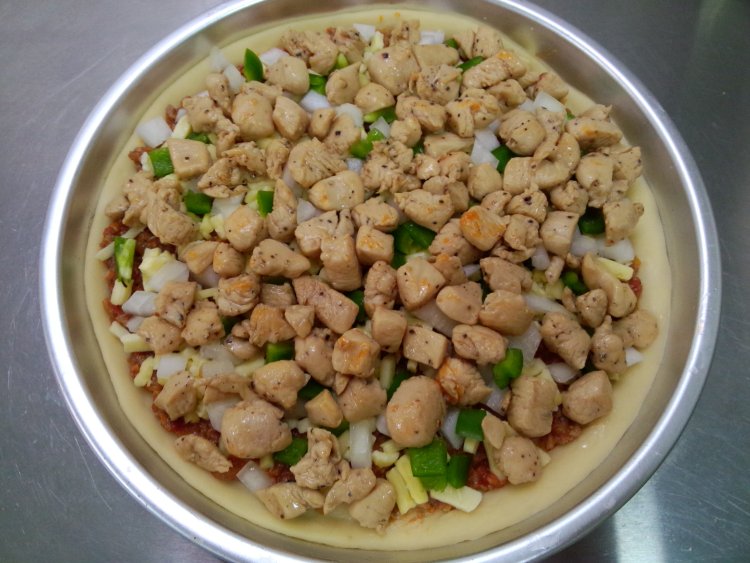 黑胡椒鸡肉披萨步骤14