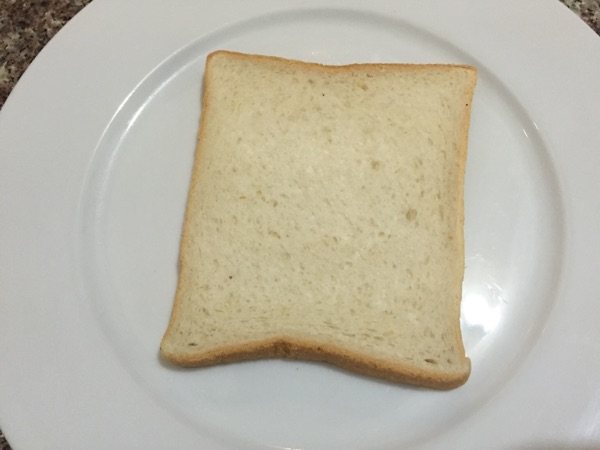 微波炉吐司披萨步骤1