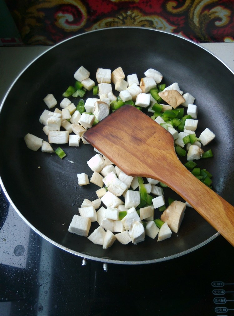 黑椒鸡腿蘑菇披萨步骤6