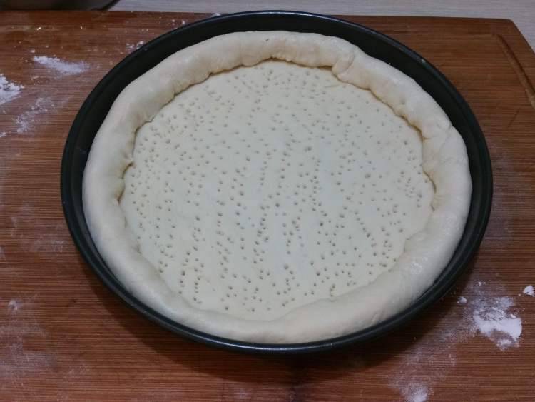 腊肉比萨步骤9