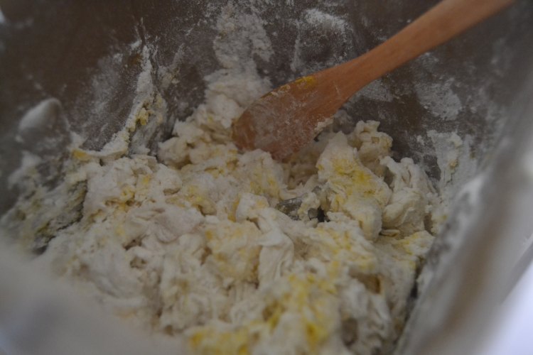 【手工美食】简易披萨步骤1