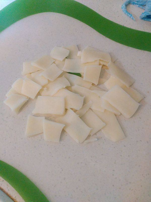 简易版脆底披萨步骤3