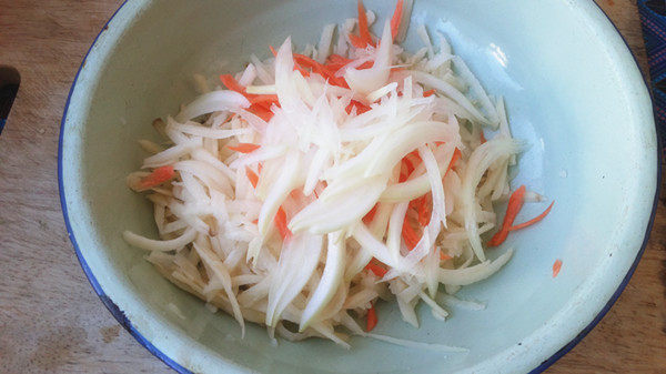 土豆丝比萨步骤2