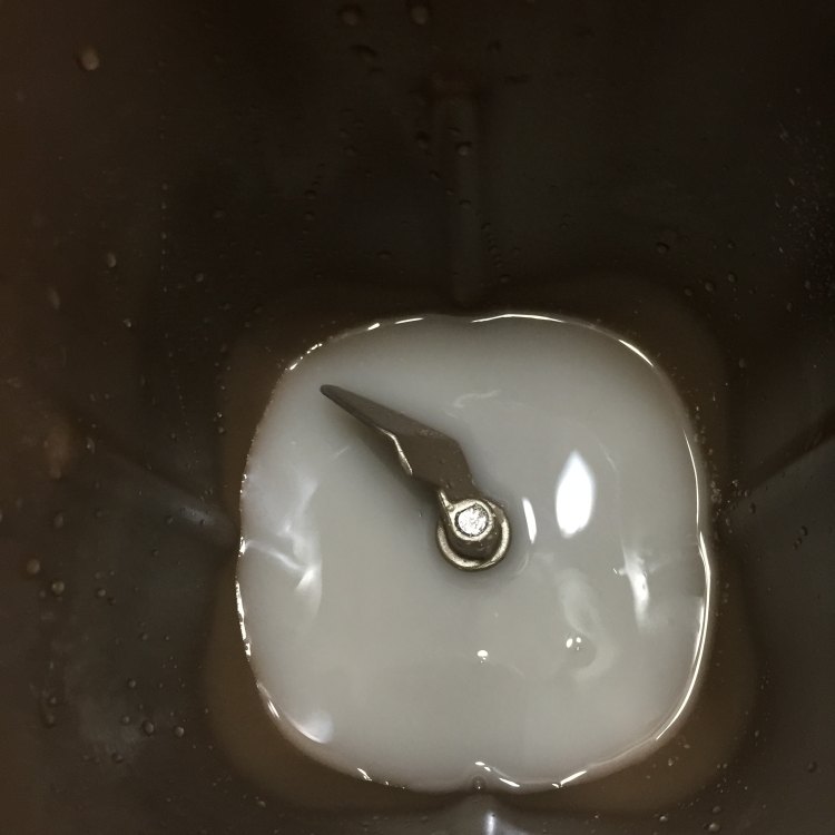 薄底披萨步骤1