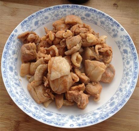 奥尔良鸡肉芝心披萨步骤5