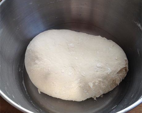 奥尔良鸡肉芝心披萨步骤11