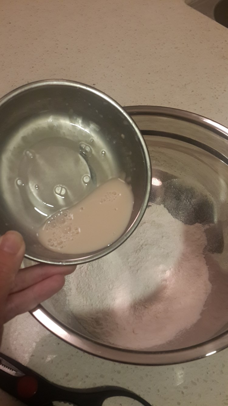 奥尔良鸡肉土豆披萨步骤2
