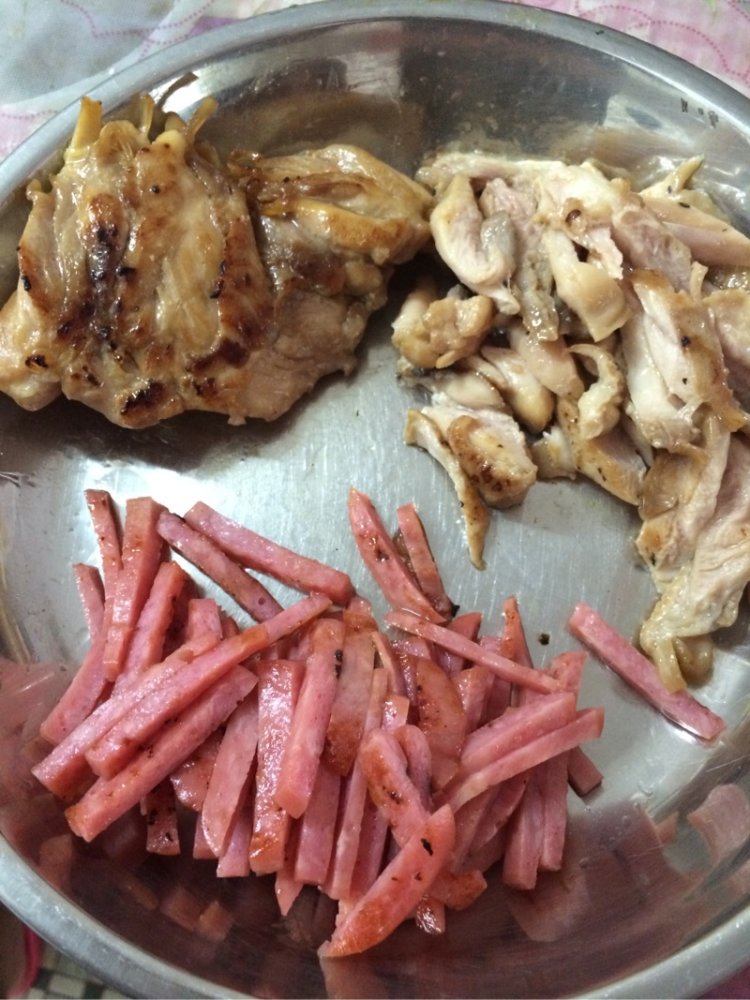 鸡腿火腿披萨步骤6