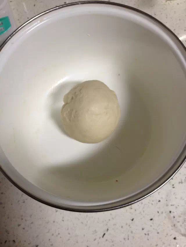 虾仁披萨步骤1