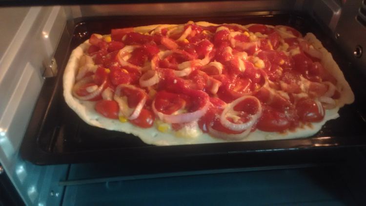 番茄火腿披萨步骤9