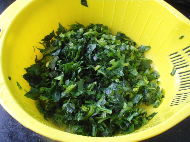 菠菜培根披萨步骤4