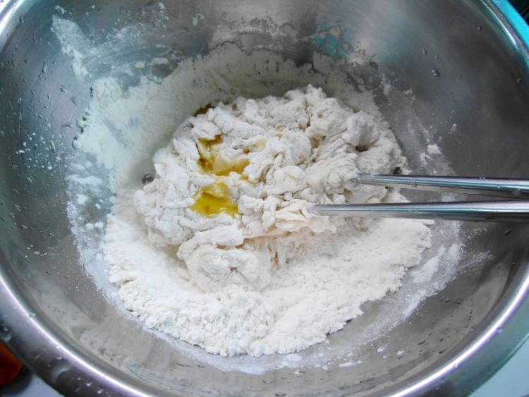 泡菜五花肉披萨步骤1