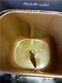 土豆腊肠披萨步骤1