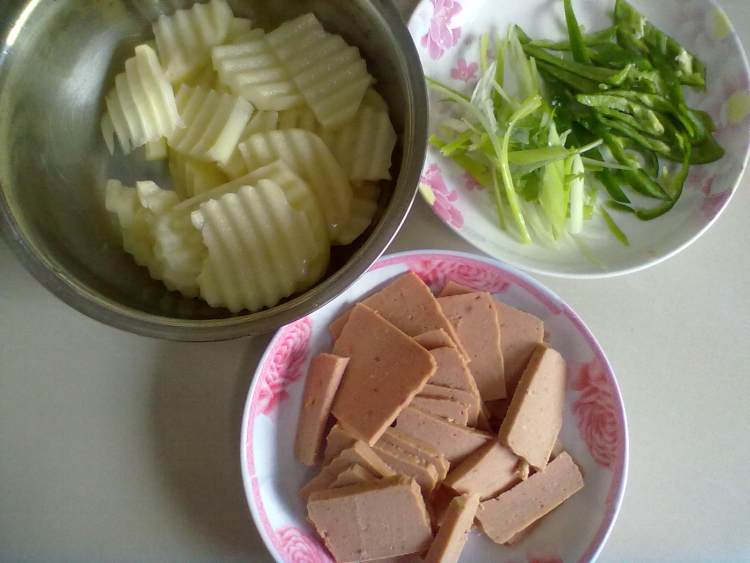 土豆火腿沙拉披萨步骤10