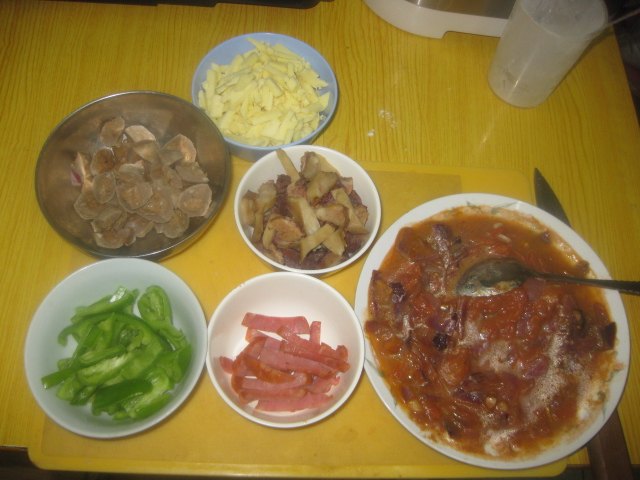 酱牛肉肉丸披萨步骤1