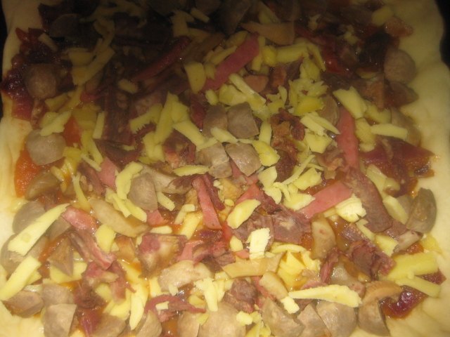酱牛肉肉丸披萨步骤13