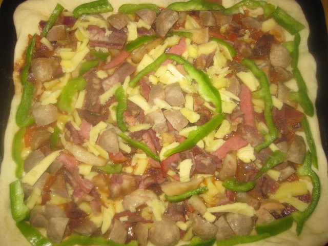 酱牛肉肉丸披萨步骤14