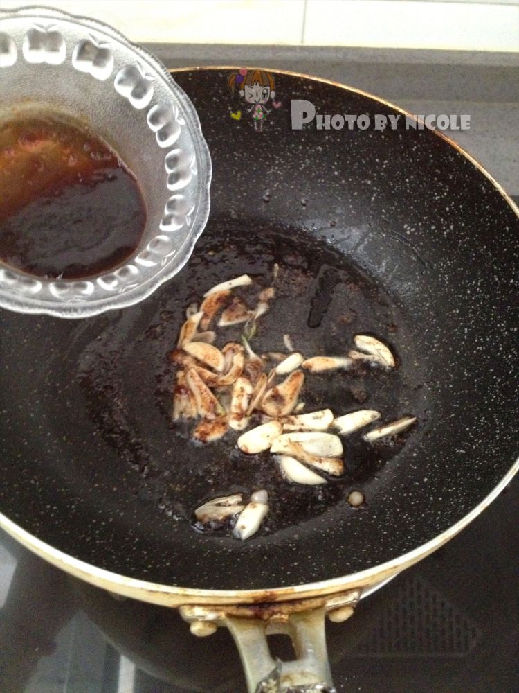 坚果仁肉酱披萨步骤9