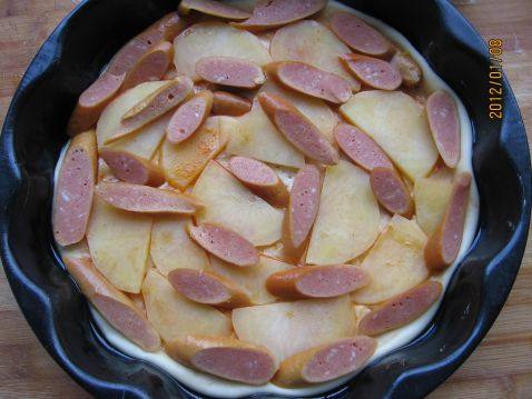 土豆脆肠披萨步骤5