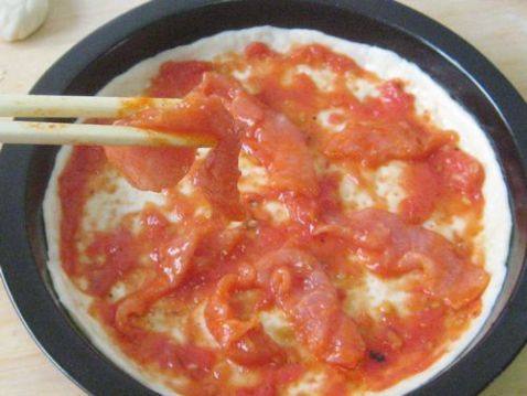 鲜虾里脊肉披萨步骤11
