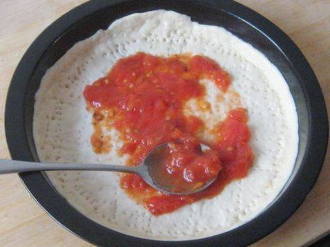 鲜虾里脊肉披萨步骤10
