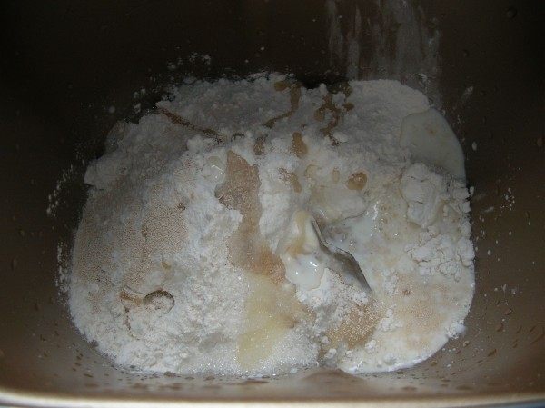 培根肠仔批萨步骤1