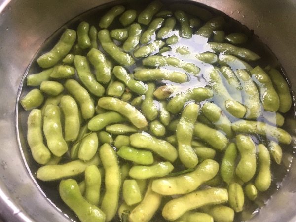 糟卤毛豆步骤2