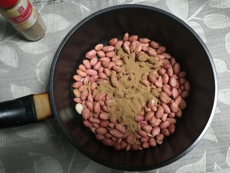 在家自制下酒零食五香步骤2