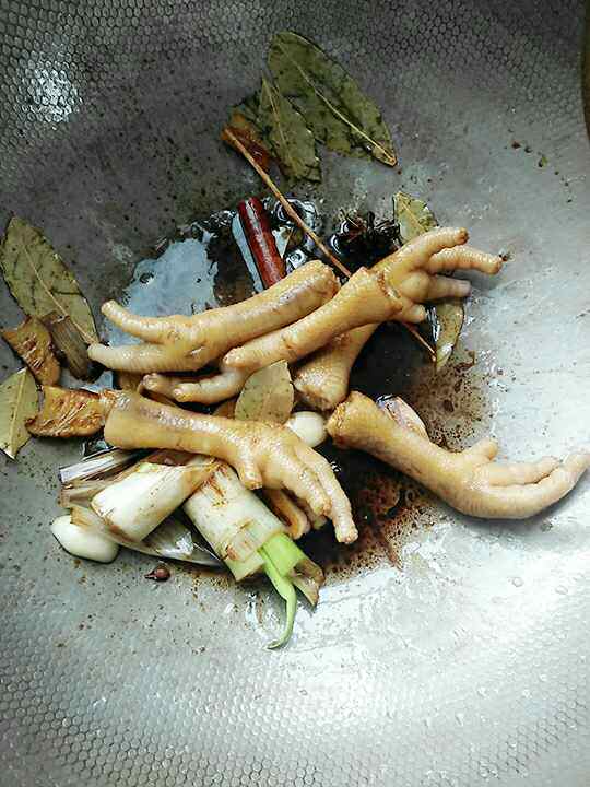 卤凤爪步骤8