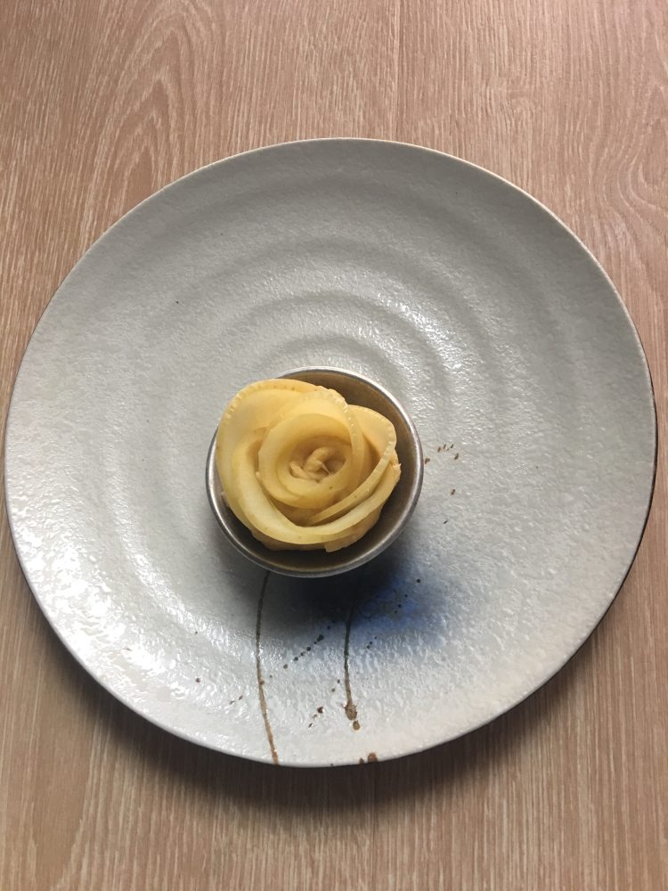 苹果玫瑰花步骤13