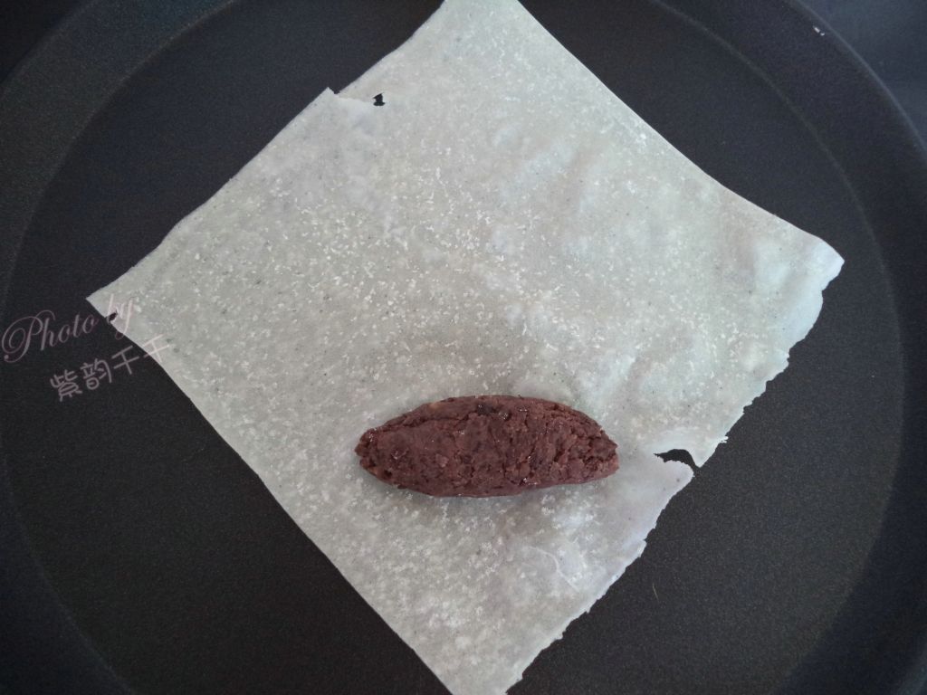 广东红豆沙春卷步骤2